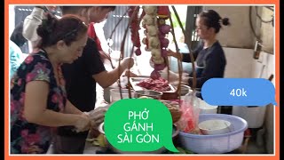 Cơn sốt phở gánh Sài Gòn 40k núp hẻm bán từ 5h đến 9h đã hết sạch ngày bán cả tạ sụn xí quách