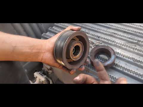 Vídeo: Como funciona a embreagem do compressor AC?