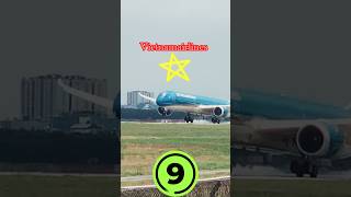 Boeing 787-10 Dreamliner vietnamairlines landing SGN #youtubeshorts #aviation #sgn #vietnamairlines