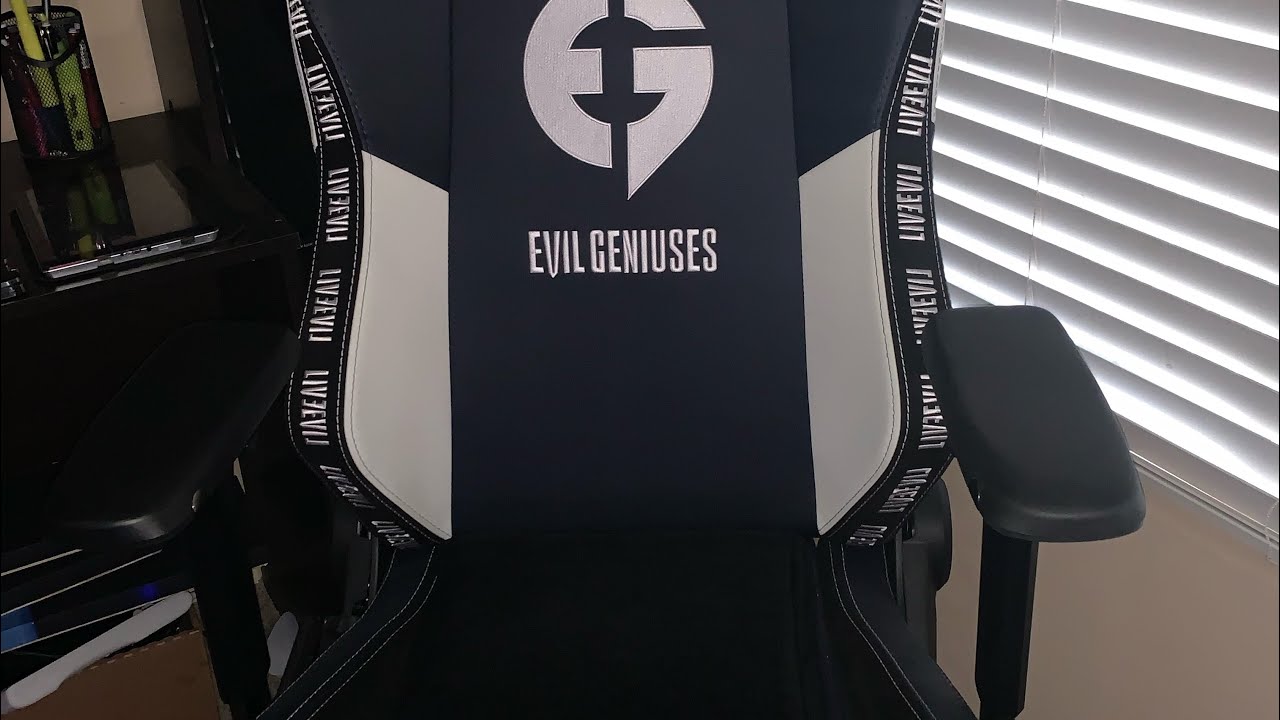 SecretLab Evil Genius Omega gaming setup