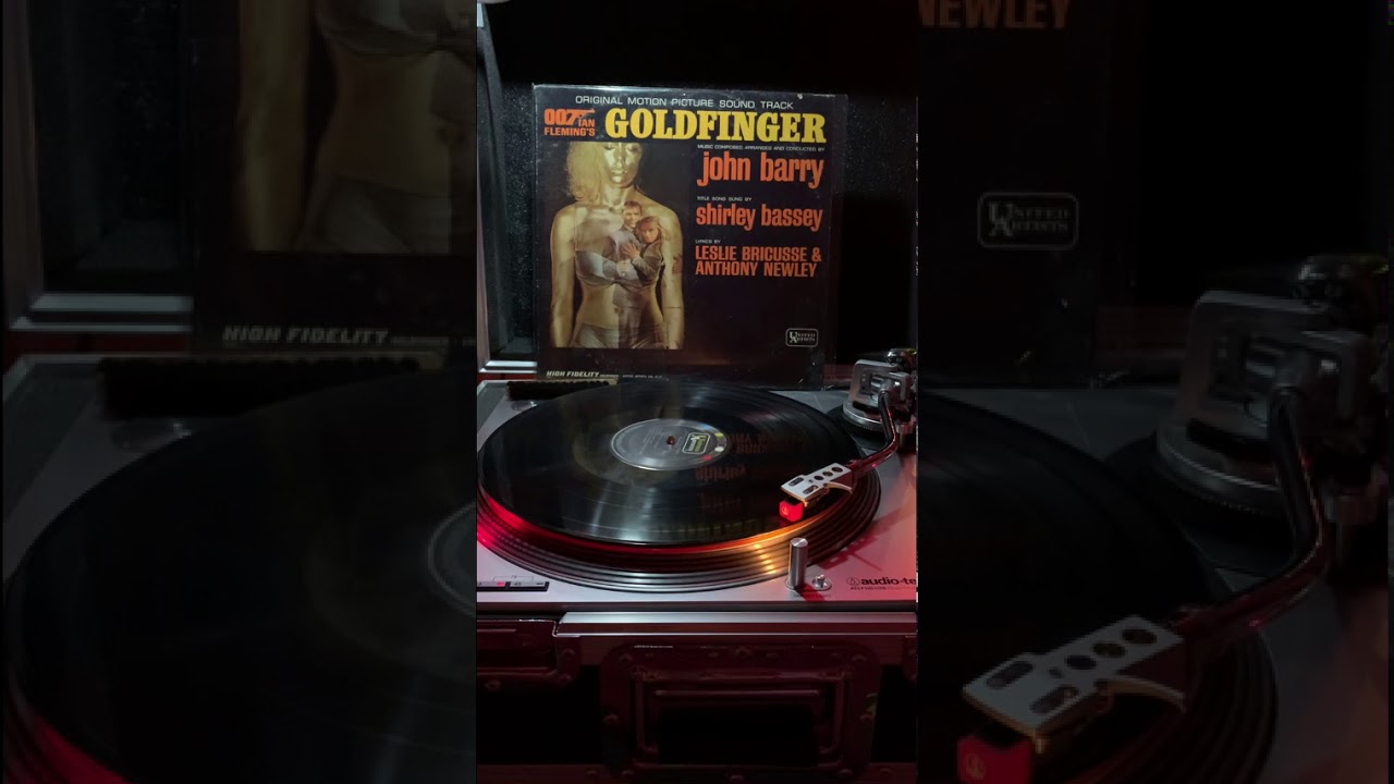Gold finger 007 instrumental version John Barry