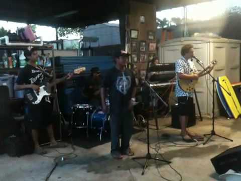 Rootz.R.Us-steady feeling irie
