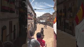 Sale del Cajón un auténtico TORAZO ‼️ SALIDA EXTRAORDINARIA✅ #toros