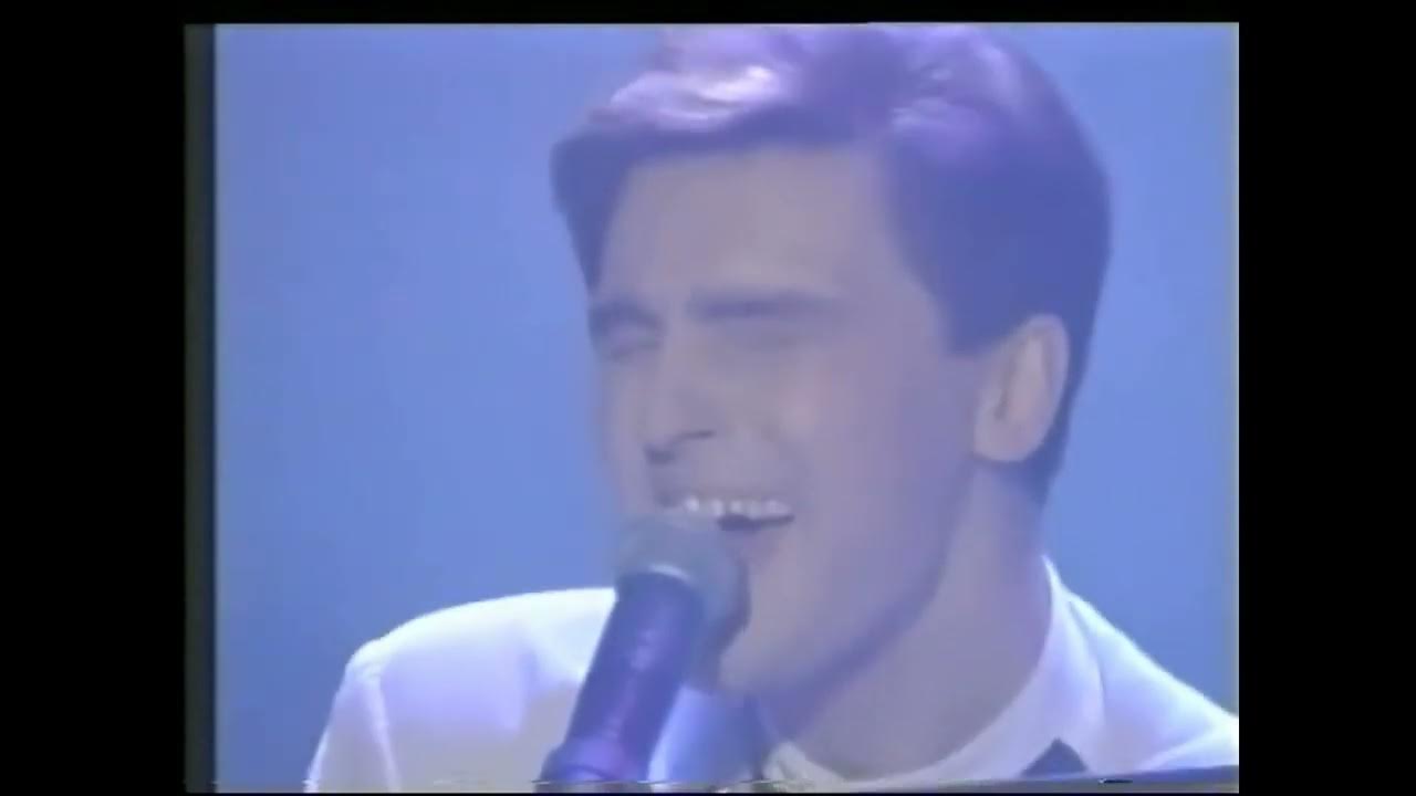 Державин которая уходит в ночь. Видеоклипы андрея державина. Державин которая уходит в ночь. Клип державина та которая уходит в дождь. Державин которая уходит в ночь.