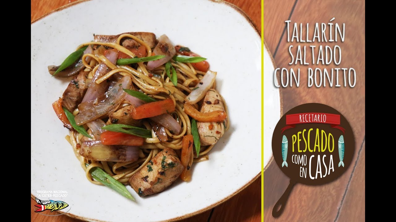 Tallarín saltado con lomo de bonito