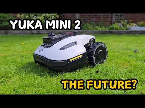 The YUKA Mini 2 Might Be the Future of Lawncare