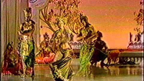 Juliet Prowse, Ed Kerrigan, and Don Rehg dance to ...