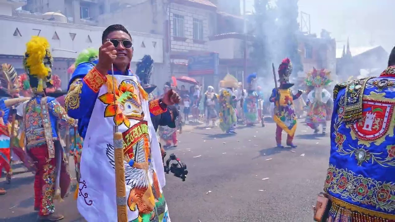 HUEJOTZINGUEANDO/ BANDA LA SUPERNOVA