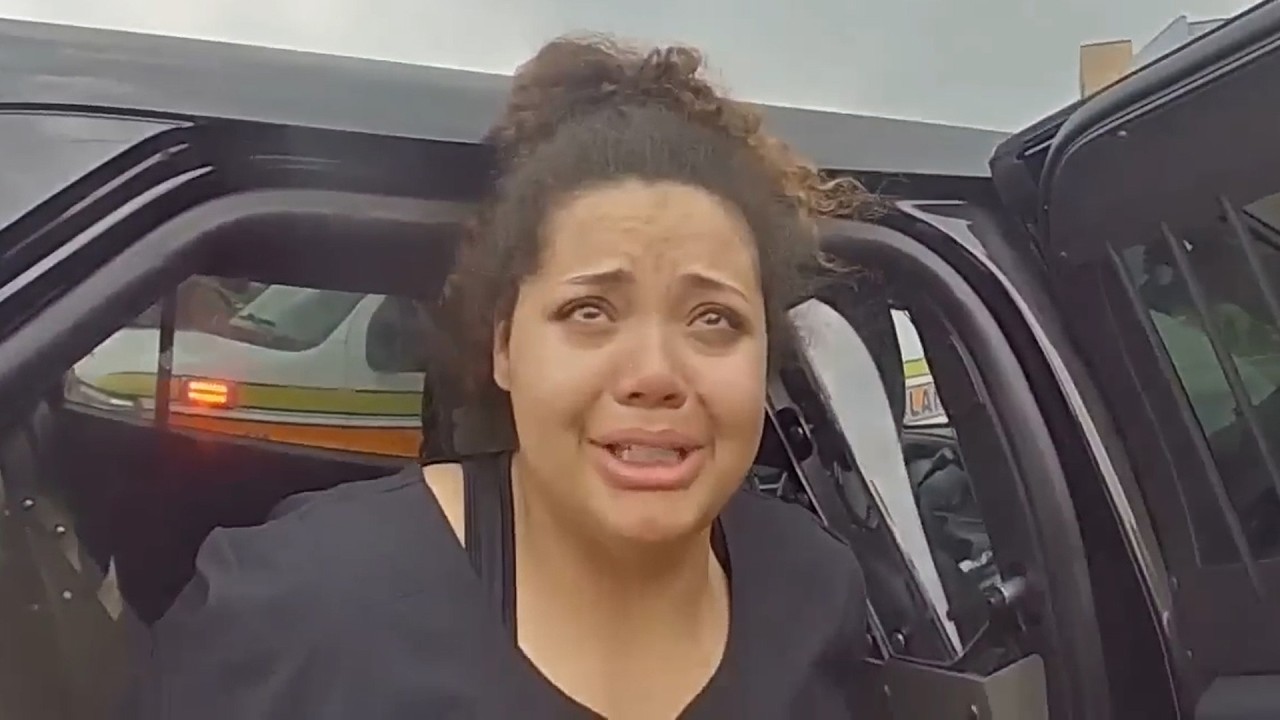 Mom Leaves Baby in Hot Car to Gamble for 5 Hours - YouTube