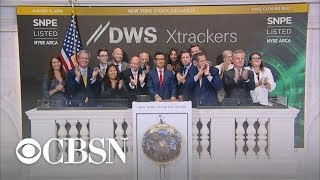 Dow Jones plummets amid U.S. trade tensions with China