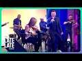 Capture de la vidéo Nathan Carter & Sharon Shannon - In A Rocket | The Late Late Show Country Special