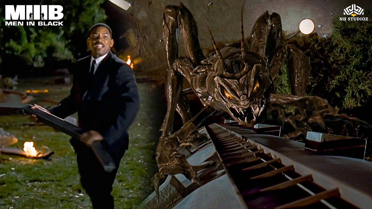 Final Battle Between Men in Black vs Giant Cockroach |  Men in Black in Hindi | Action Scene