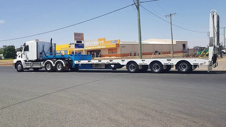 Midland tri axle drop deck widener set up in asphalt spec ready for a big summer!