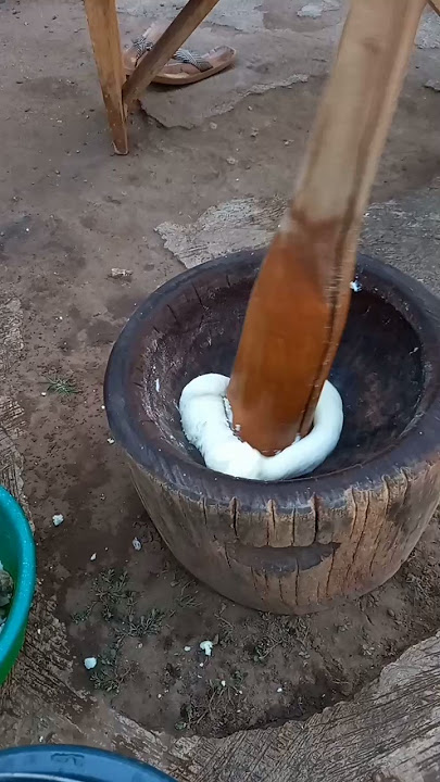 NEW YAM SERIES || How to pound Yam manually 2 #trending #ondoborn #shorts #food