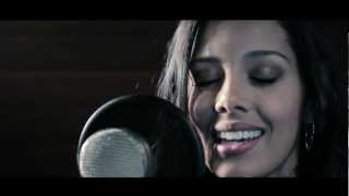 Camilla Castro - Algemado Em Você Oficial