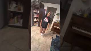 JERK DANCE TUTORIAL/MUSIC VIDEO STUDIO RECORDING-Jerk tiktok/vine dance studio recording