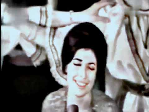 نجاة الصغيره أنشودة عيشي لكل الشعب العربي مصطفى عبد الرحمن بليغ حمدي دمشق عام ١٩٦٤