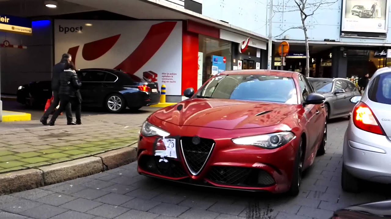 Alfa Romeo Guilia Q4 Regular Youtube