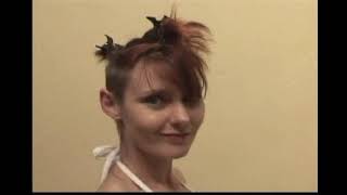 Futurecuts - beautiful Nita is getting her hairuct (pixie with shaved side and nape)