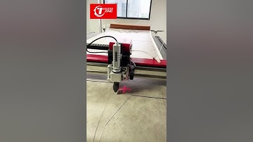 Single-layer tech-fabric auto-feeding cutting machine with feed guide bracket and circular knife