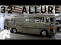 32’ Country Coach Allure 2002