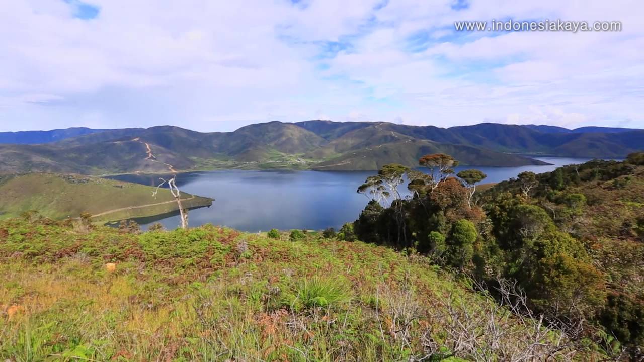 Danau Anggi - YouTube