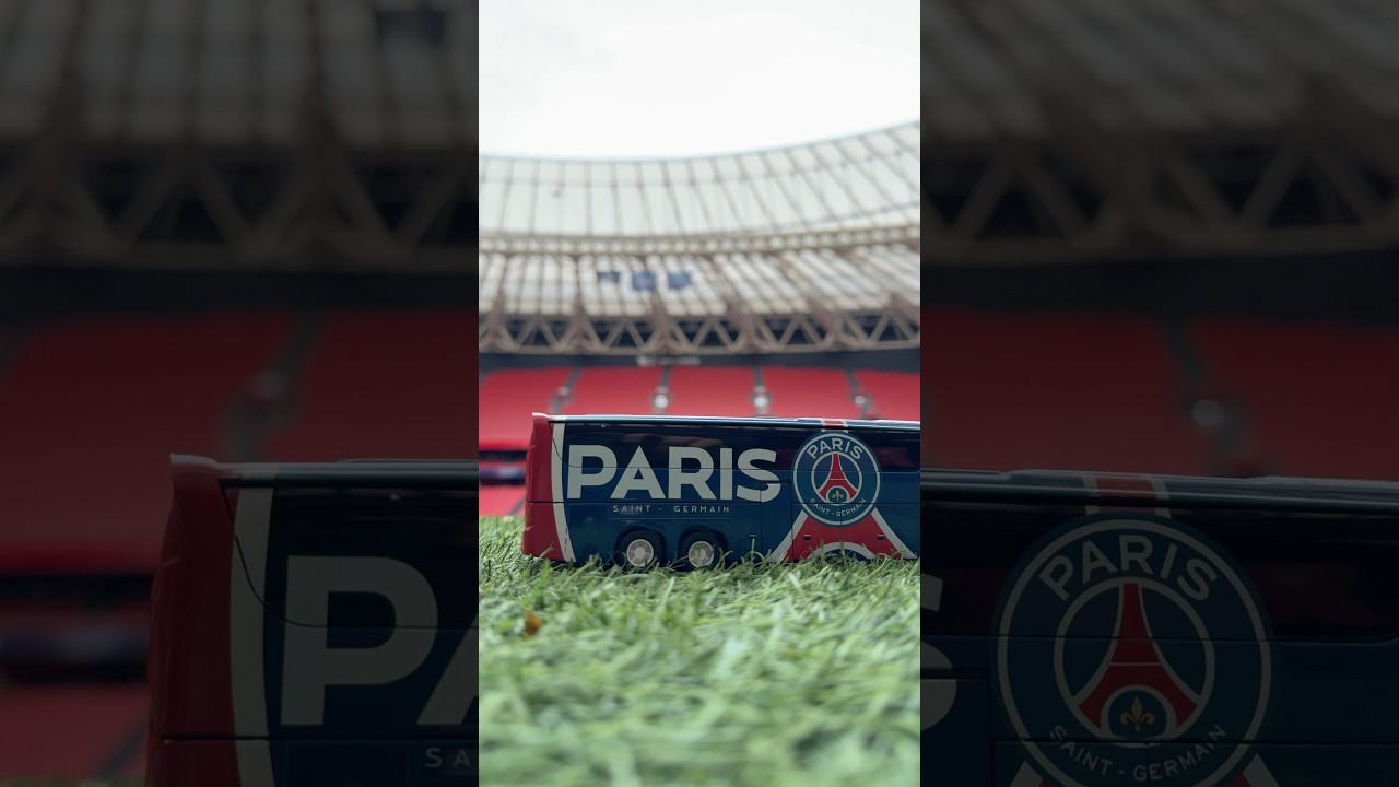 Rolling into matchday 🚍