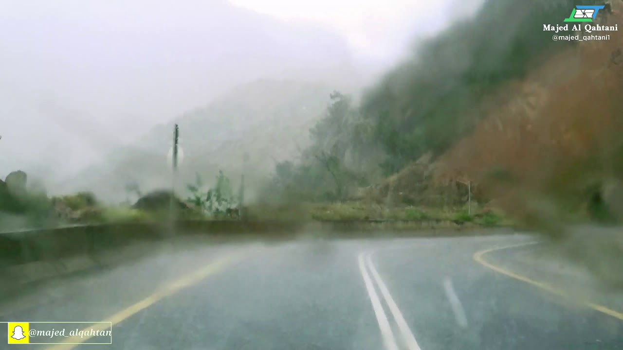 أمطار عقبة القرون بمركز #تمنية منطقة #عسير ( الخميس ١٢ شوال ١٤٤١ الموافق ٠٤ يونيو ٢٠٢٠ )