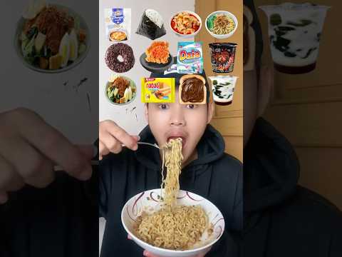 MAKAN SERBA EMOJI
