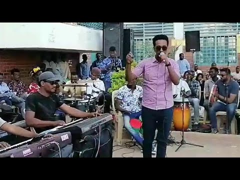 محمد عبد الجليل ايدينا ياولد ايدينا للبلد