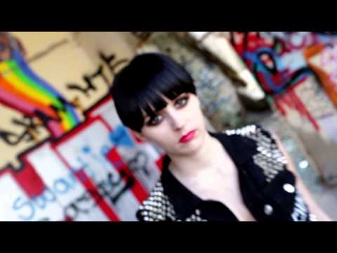THE HEADLINES - Alles Was War