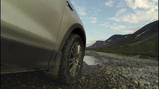 Car Drove Over The Gravel Sound effect