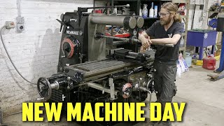 Kearney & Trecker 4H Horizontal Mill (New Machine Day)