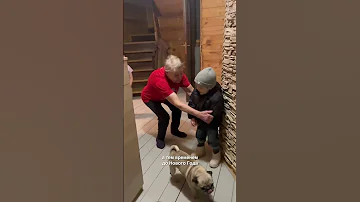 К Мирону пришел Дед Мороз и подарил заветные подарки 😱🎄🎅🏻🎁