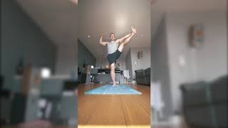 DDP Yoga Challenge - Roundhouse Kick Sequence