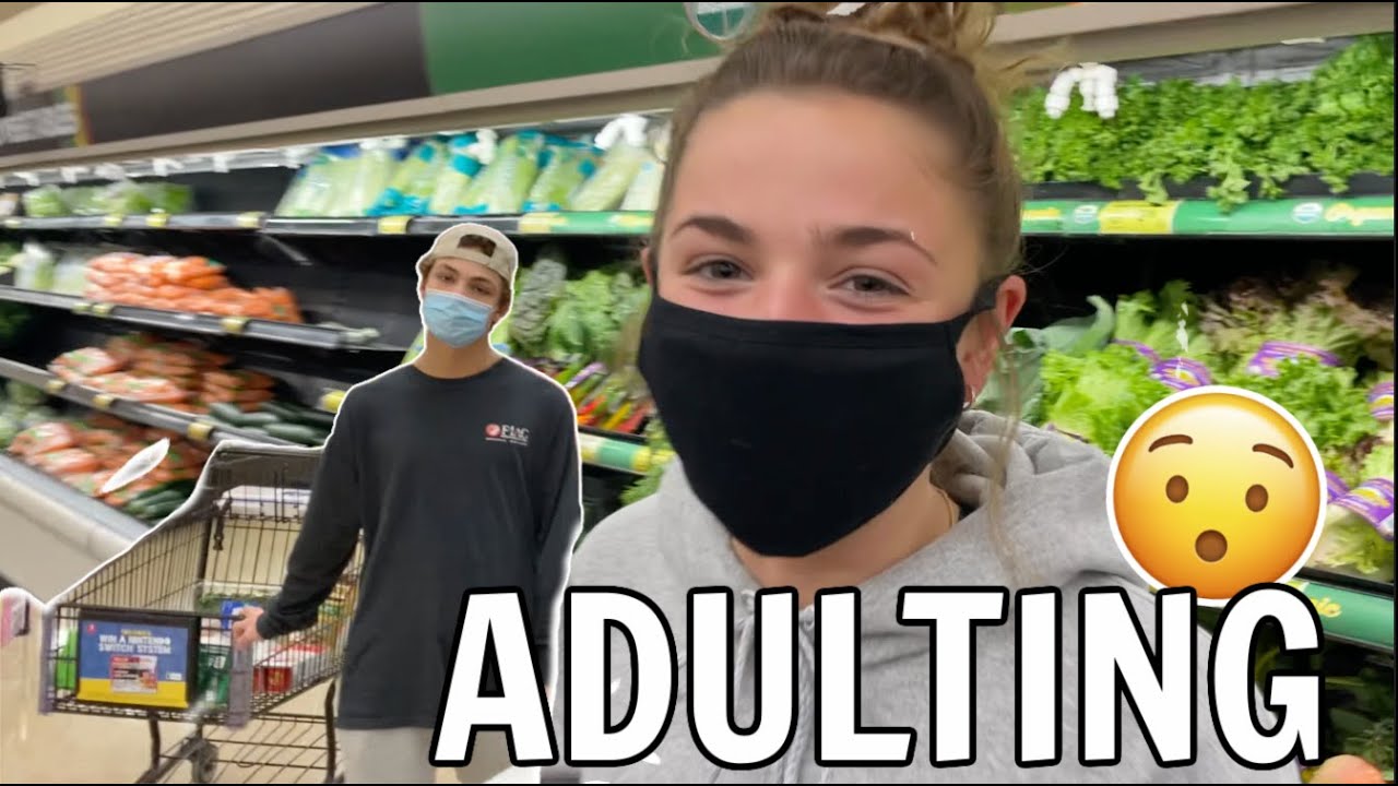 KATIE and CADEN GROCERY SHOP for MOM | 