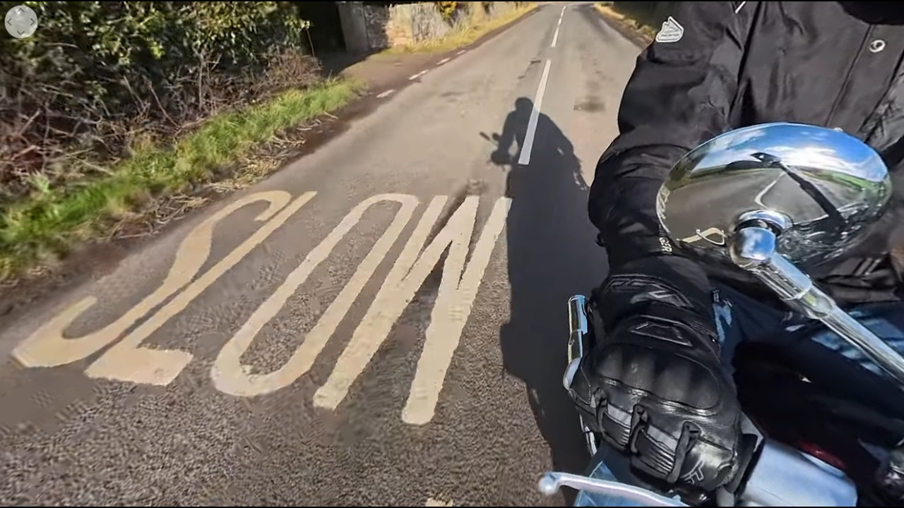 Super Meteor 650 windy East Lothian 360° loop from Dunbar