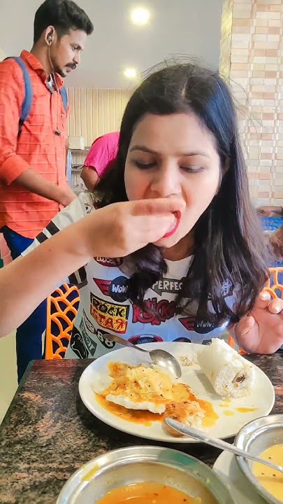 kerala-famous-veg-food-puttu-munnar-shorts-viral-trending