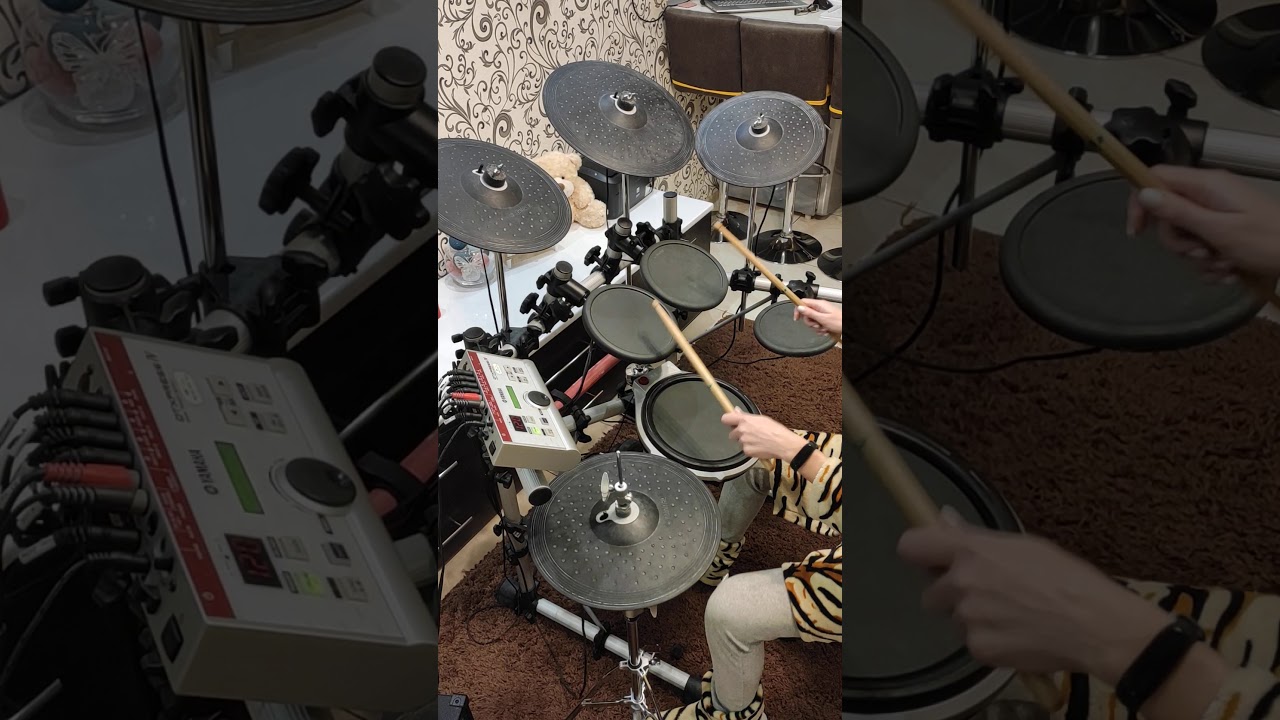 Yamaha DTXPRESS IV Special