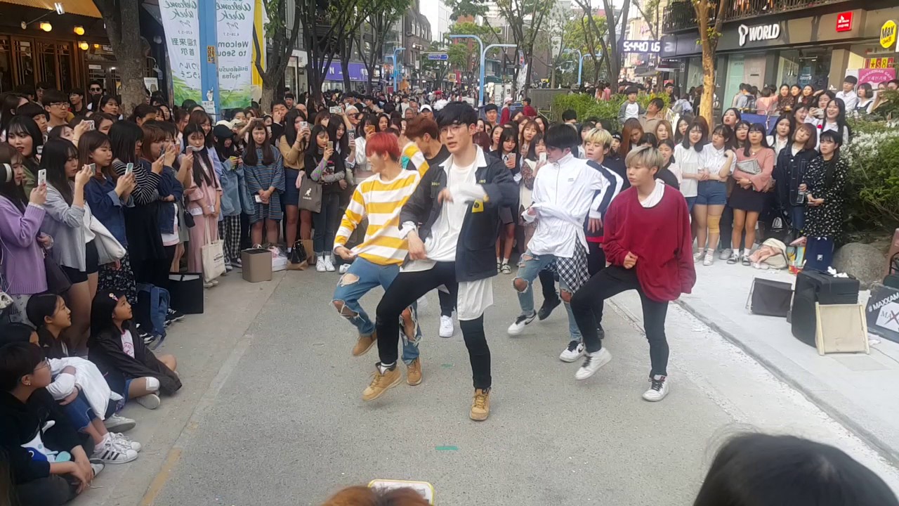 [MAXXAM] 방탄소년단 ☆피땀눈물☆ cover dance 홍대 댄스버스킹 20170430일 [Korean Hongdae Kpop Street Dance Busking]