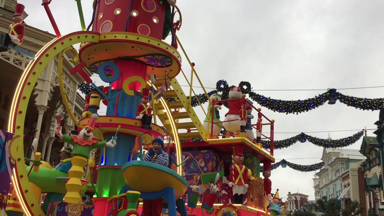 Parade de Noël disneyland paris 2017 - complet
