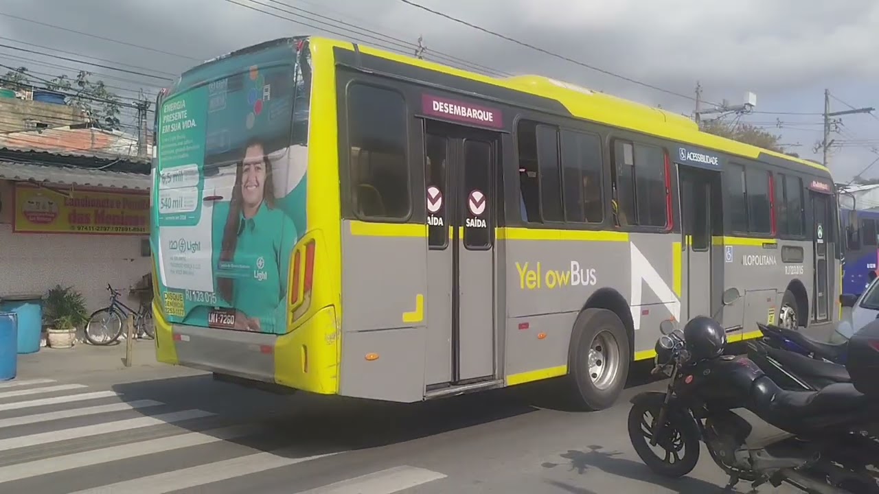 Movimentação De Ônibus Na Clínica Emília Gomes Em Comendador Soares/NI