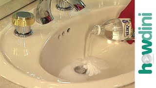 Http://www.howdini.com/howdini-video-6706989.html how to unclog a sink
drain naturally - without chemicals you don't have use harsh ...