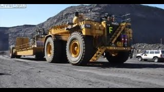 Heavy Equipment⚠️: Excavator FAIL/WIN 2016 Construction Accidents Caught On Tape Disasters Crash #39