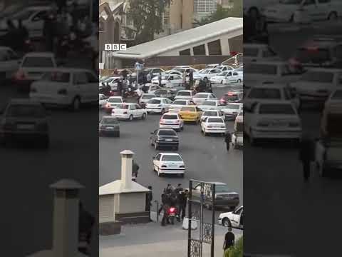 حضور نیروهای امنیتی و بازداشت معترضان در میدان نمازی شیراز