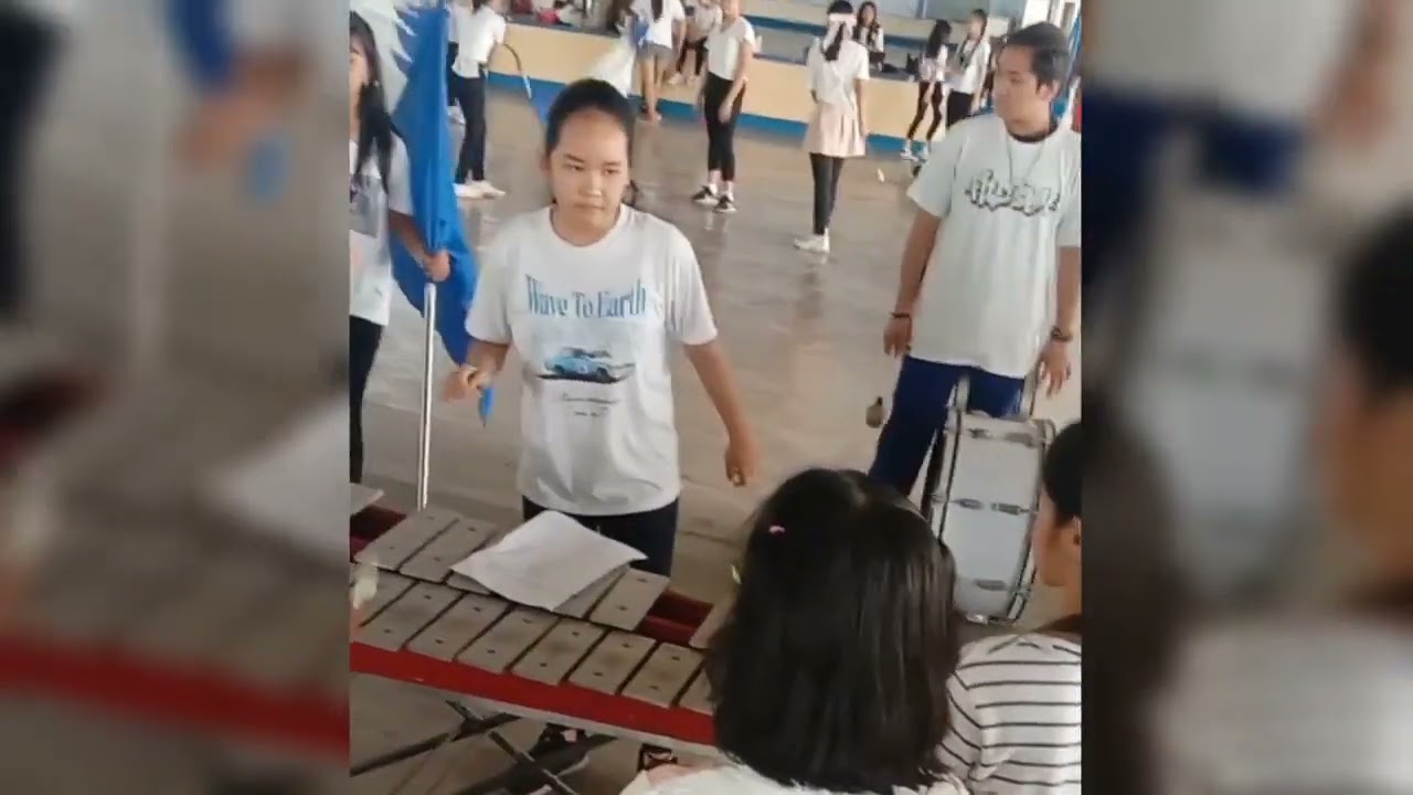 Mabuhay ang Taytay, Drum and Lyre