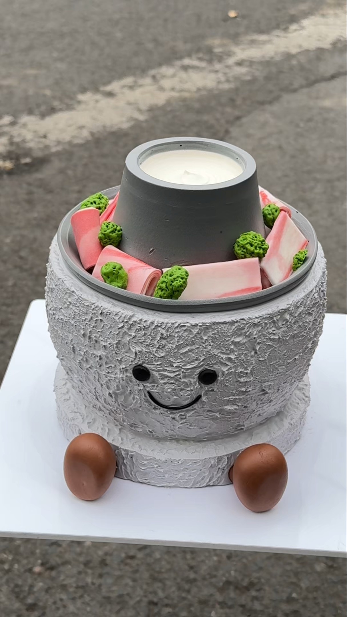 The weather is cold, let's eat some hot pot cake. I make cakes. Ins cakes. Desserts heal everything