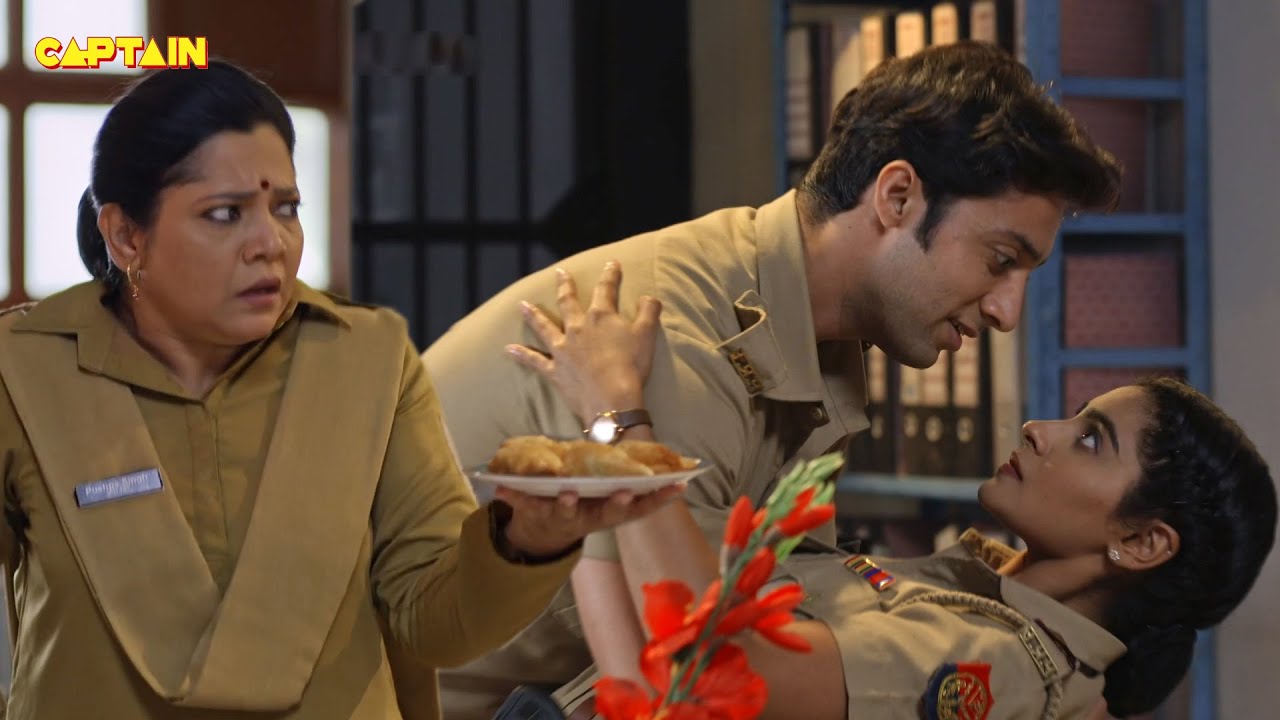 Karishma Singh को देख लिया जब Pushpa Ji ने किसी और की बाहों में ||  Maddam Sir