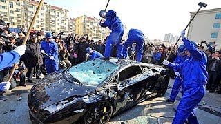 Ему разгромили Ламборгини за желание выпендриться Ему разгромили Ламборгини за желание выпендриться