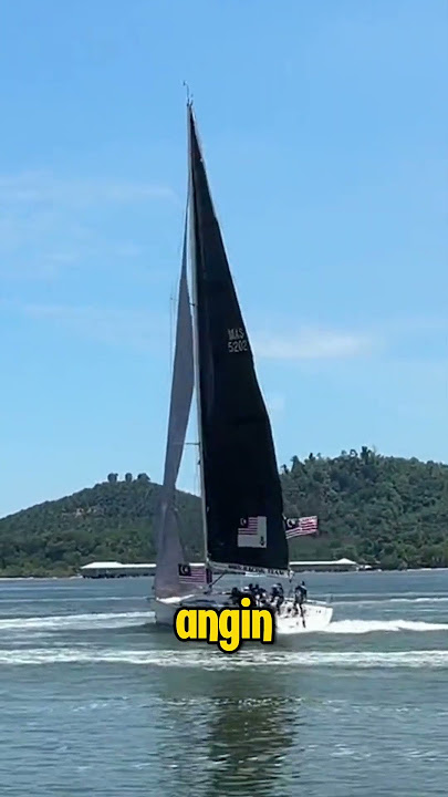 A SAILING SHIP AGAINST THE WIND?! HOW IS THAT POSSIBLE?! ⛵💨